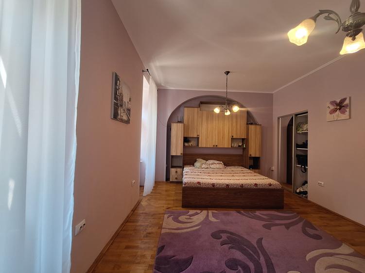 Apartament spatios cu 1 camera-complet renovat, mobilat si utilat-zona Traian