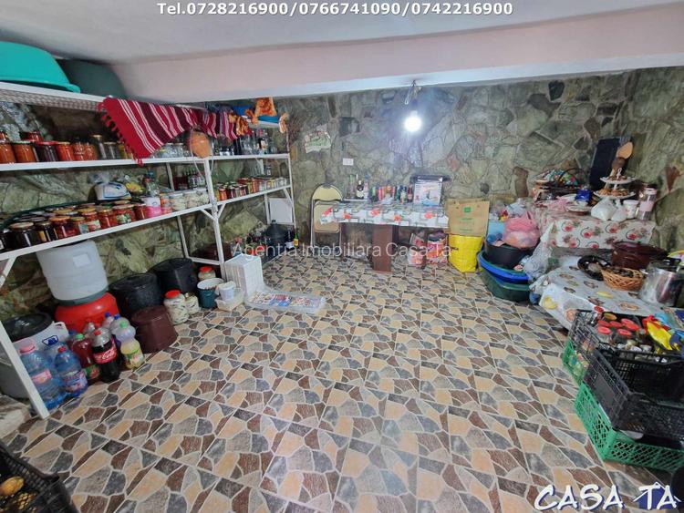 Casa P+1, situata in orasul Bumbesti-Jiu, Curtisoara - 11