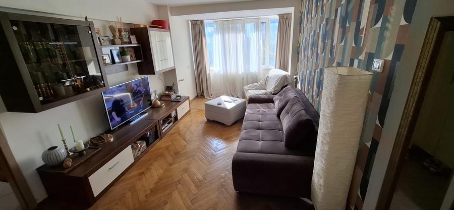 Basarabia-Piata Muncii, metrou, 2 camere mobilat si utilat,