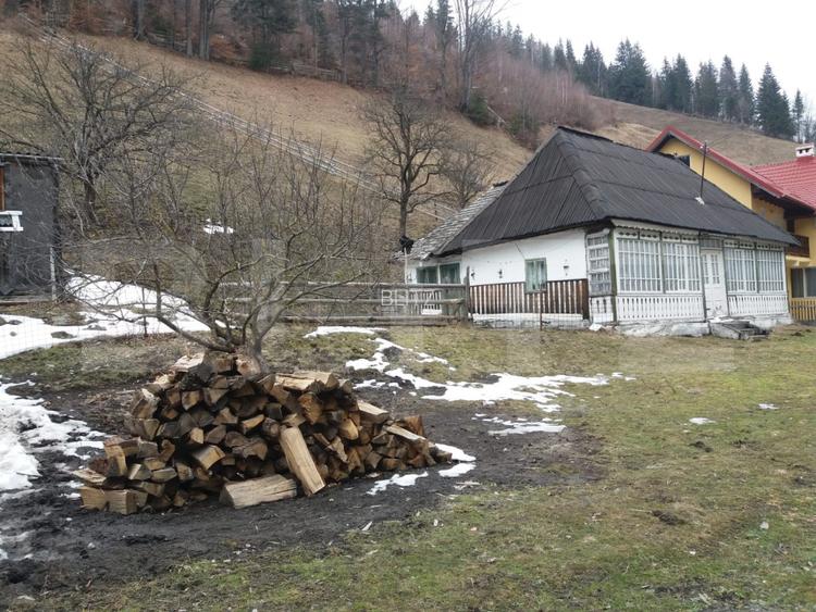 Teren si casa de vanzare in Moieciu de Sus, Brașov – teren 4.890 mp - 5