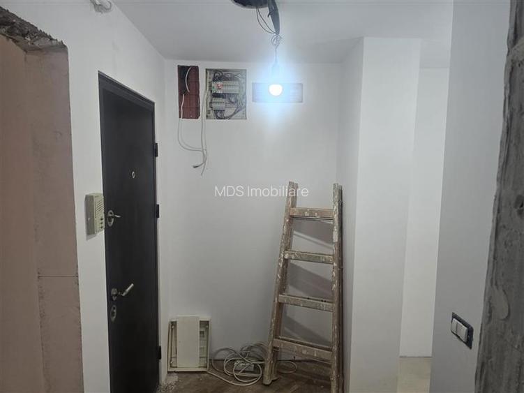 Decomandat cu 2 bai la etajul 2  renovat - 17