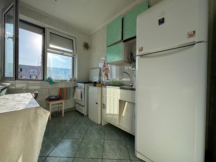 De vanzare - 2 camere decomandat - centrala proprie - 800m metrou 1 decembrie