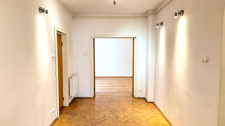 Apartament 4 camere Victoriei, centrala proprie, boxa, garaj, comision 0 ! - 6