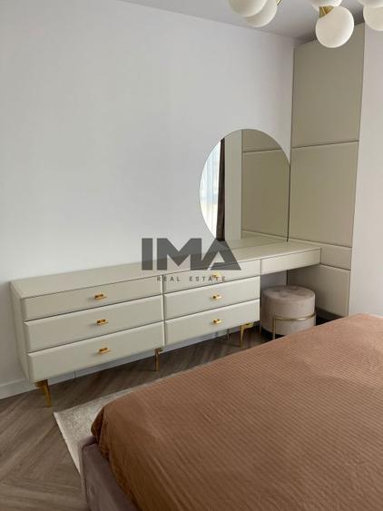 Apartament cu 3 camere, lux, zona Fsega