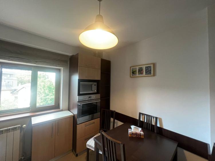 | Apartamnet 3 Camere - Natiunile Unite 80mp |