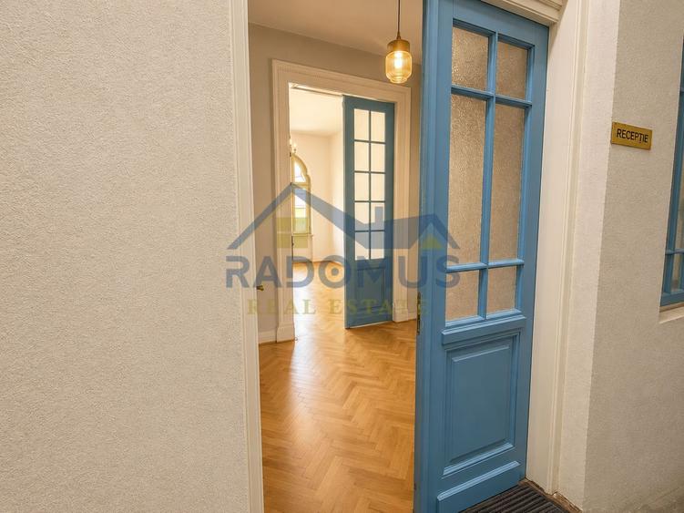 Spațiu Comercial | Centru | 3 Camere | 100 mp | Etaj 500/ Mansarda 400