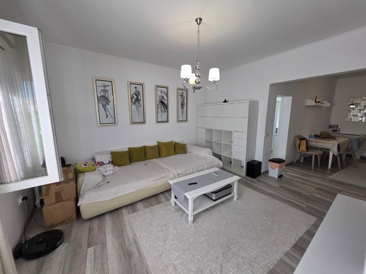 Universitate, 10 minute metrou, pe Armeneasca, renovat complet, centrala,