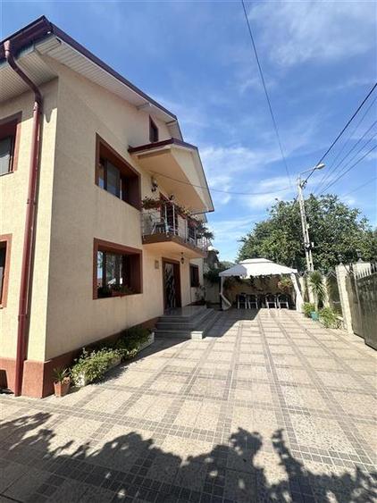 Pensiune cu 15 camere in Mamaia Nord - Business la Cheie
