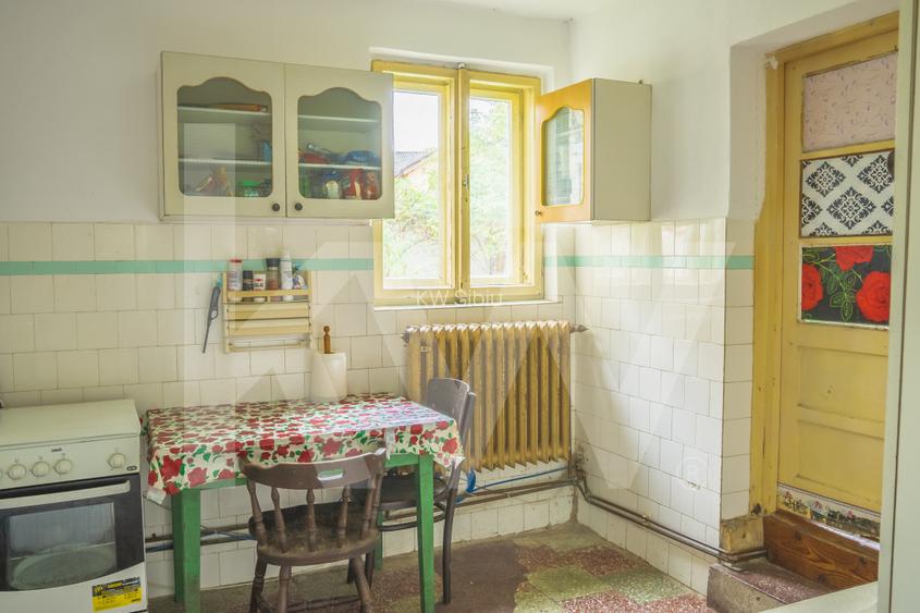 Apartament la casă și curte proprie – Terezian - 10