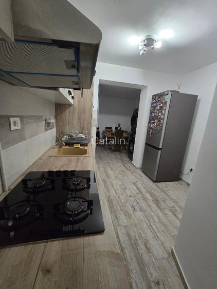 Se vinde apartament  3 camere  Pasca zona Vale - 11