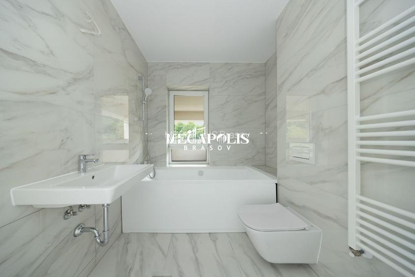 Penthouse 4 camere, 2 terase, panoramă munți și Tâmpa