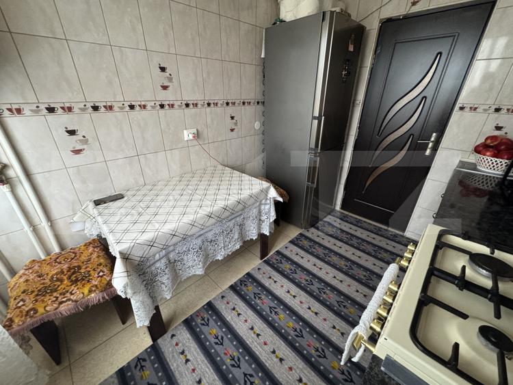 Apartament 3 camere, Splai Bahlui