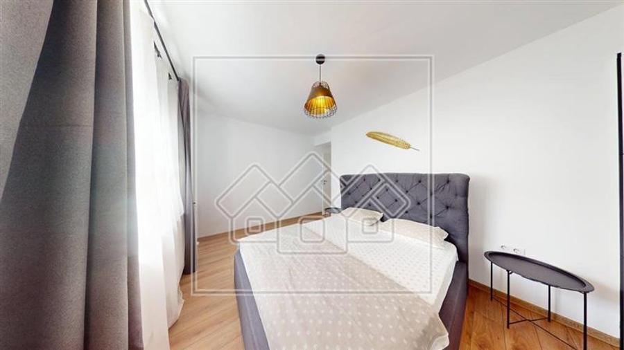 Apartament modern, cu 3 camere, balcon mare, loc de parcare inclus - C. Kogalnic