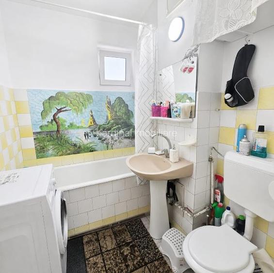 Apartament 2 camere decomandat, etajul 3 ,mobilat ,utilat , parcare ,boxa Astra- - 5