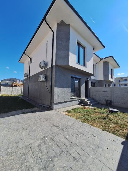 Casa-Vila tip Triplex, Cart. Independentei, Bragadiru