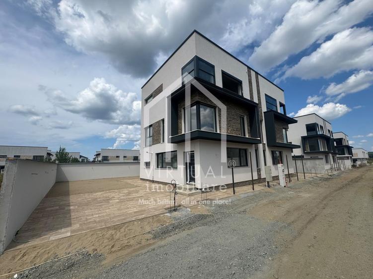 Casa de tip duplex cu 4 camere P+E+R | zona Șelimbăr