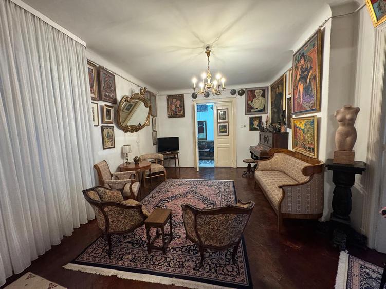 Vanzare apartament luminos sase camere Cismigiu Opera