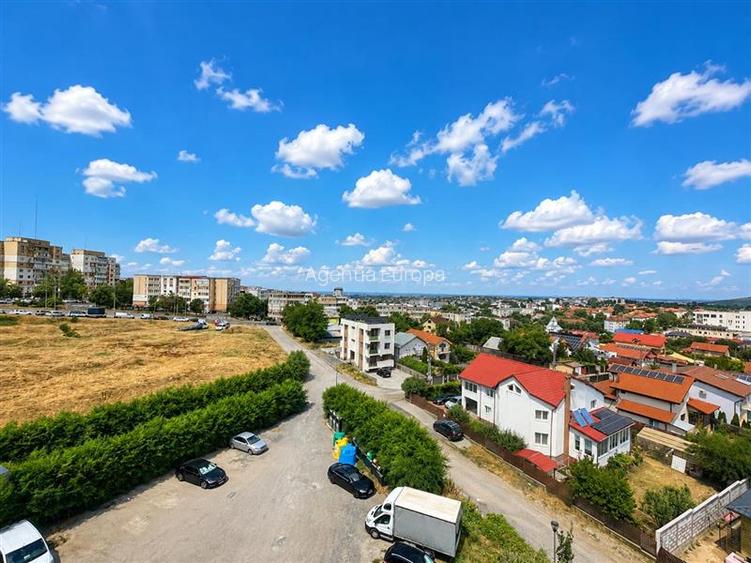Apartament tip Penthouse de vanzare zona C5 -Tulcea - 2