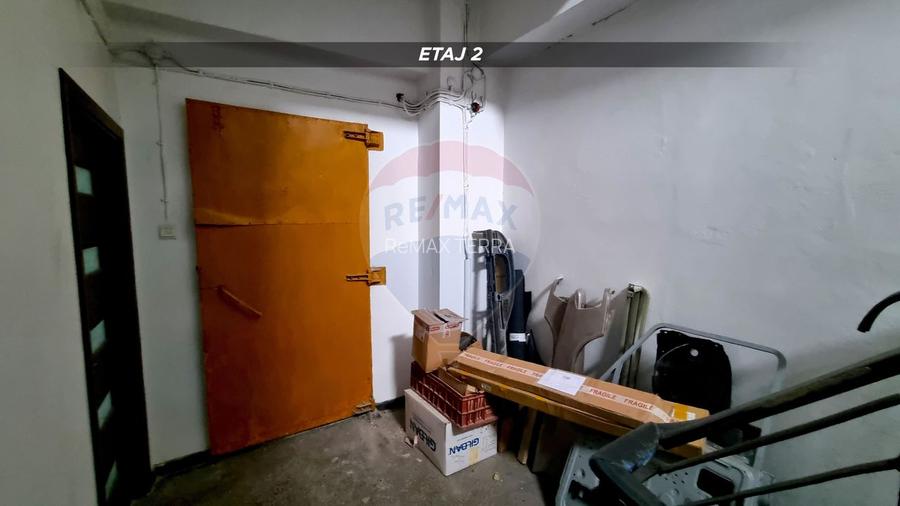 Clădire mixtă de vânzare, 1.055 MC, teren 350 mp str. Fabricii BM - 6