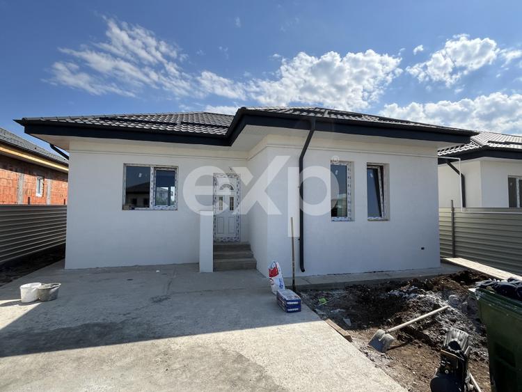 De vanzare casa parter zona linistita Crevedia