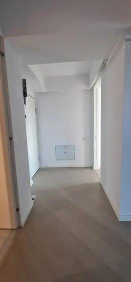 Apartament 3 camere premium în Cortina North | Etaj 5 | Balcon | Vedere panorami