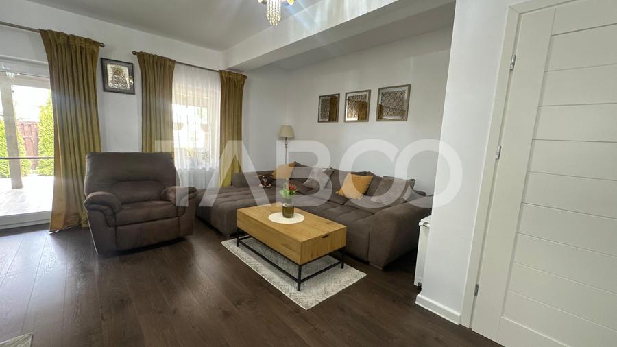 Casa moderna tip duplex 4 camere de zona Arhitectilor Sibiu