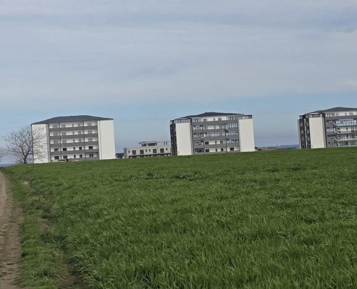 Teren de vanzare Agigea zona Golful Pescarului cu PUZ