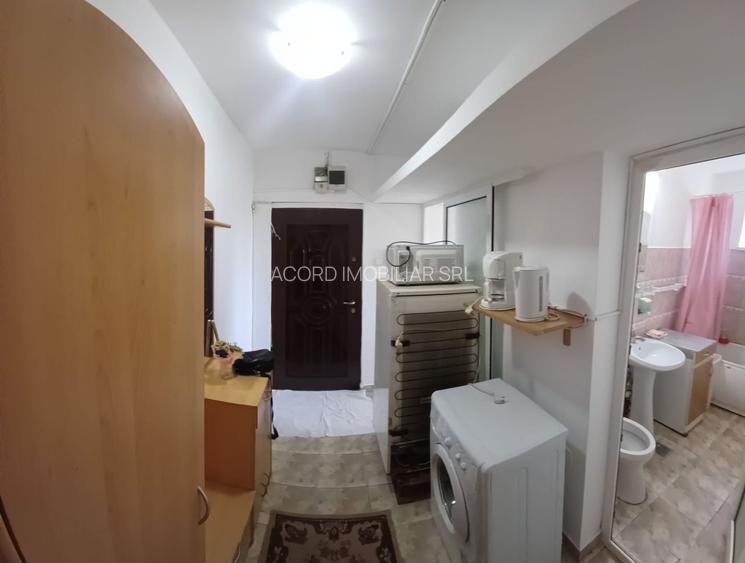 Apartament 2 camere zona Casa de Cultura cu Centrala - 8