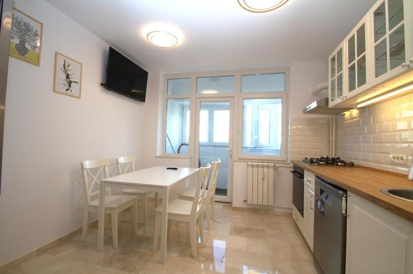 Apartament 2 camere | Renovat complet | Domenii