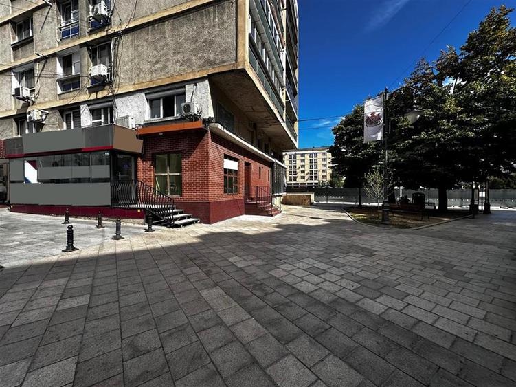 Spatii comerciale de la 38mp la 550mp, centru, Piata Unirii, Iasi