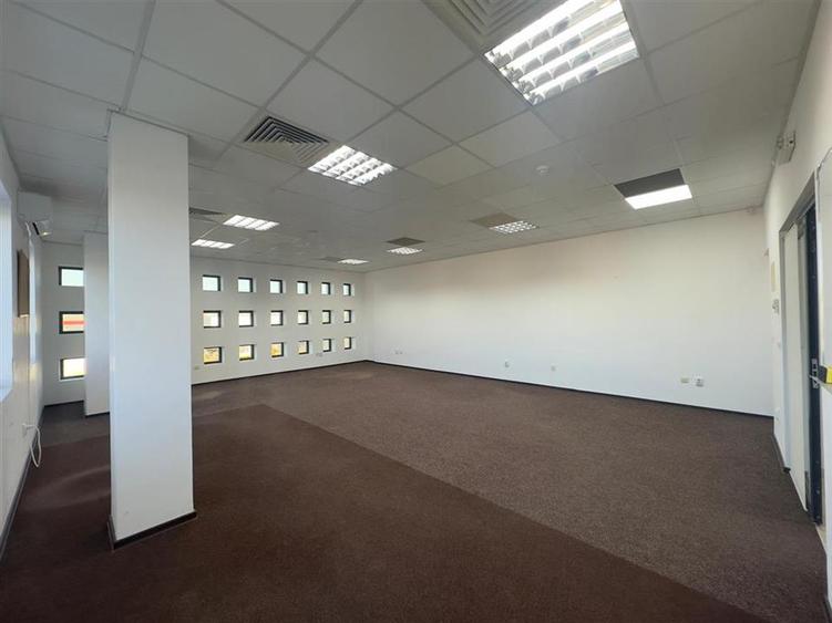 Spatiu birouri, sala conferinte, de la 83mp la 230mp, Parc Miroslava