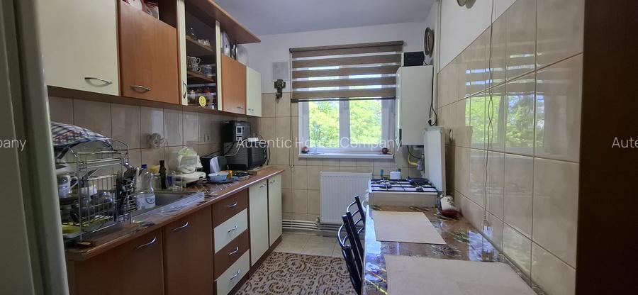 Tomis Nord  Apartament cu 3 camere , 2 balcoane, centrala gaze - 4