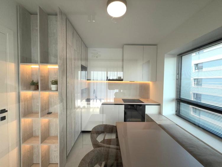 Apartament 3 camere | Prima închiriere & 2 parcări cu prize EV | Akcent City