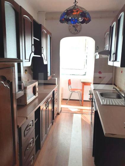 Apartament 2 camere, 52 mp, zona Tractorul