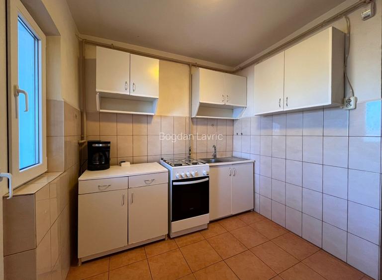APARTAMENT 3 CAMERE, BLOC IZOLAT TERMIC, CENTRALA PROPRIE, 2 BAI - 6