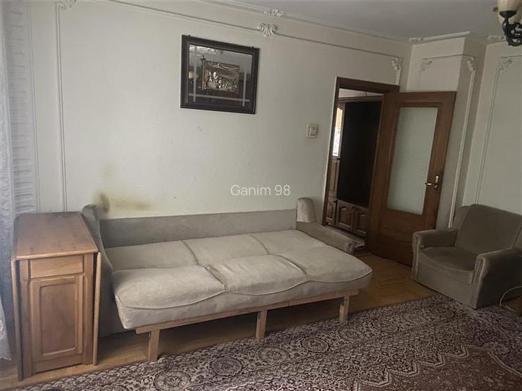 Apartament 3 camere , zona supermarket Lidl (fosta Autogara)et 1 din 3 , 81 mp , - 4