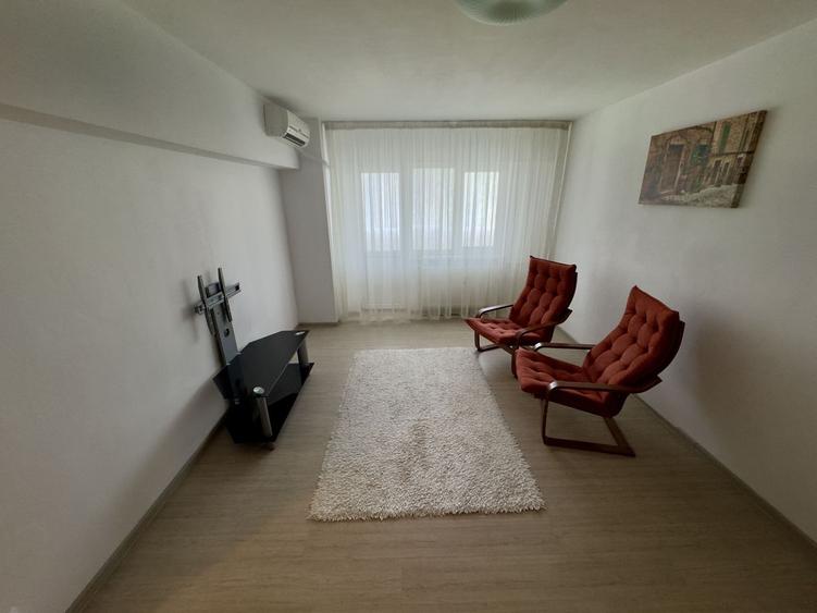 Apartament 3 camere Renovat | Anvelopat | 2 Balcoane Inchise Stradal Comision 0
