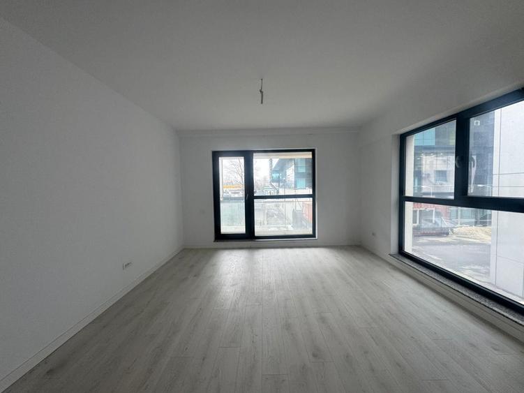 3 camere decomandat || PIPERA ROND OMV