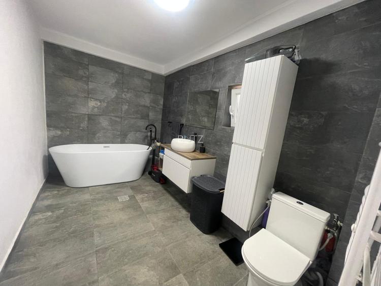 Casa P+M, 141.8 mp utili, teren 562 mp, mobilata modern, zona Brestei - 14