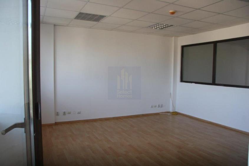Cladirea de Birouri de Vanzare S+P+4 1000mp *Domenii*