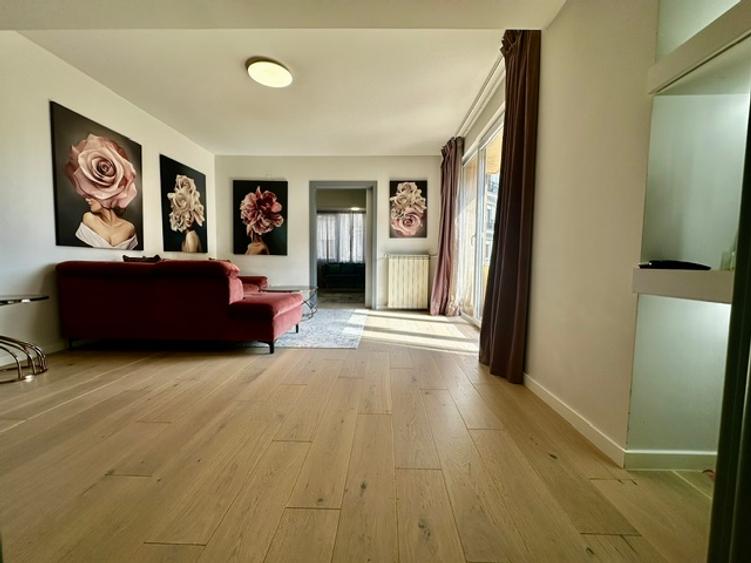 Apartament modern cu 3 camere de inchiriat - Calea Victoriei, zona Ateneul Roman