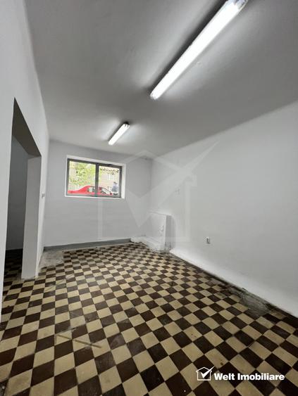 Spatiu comercial cu geamuri la str. Horea, partial demisol