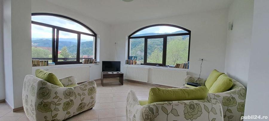 Casa/Vila 10 Camere 522mp Simon/Bran
