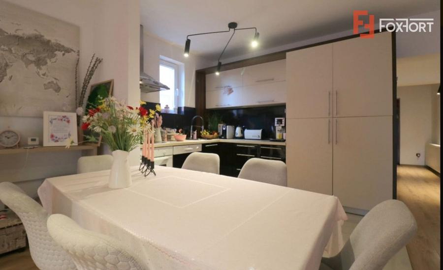 COMISION 0% Casa individuala cu 9 camere si suprafata de 397 mp - Dumbravita