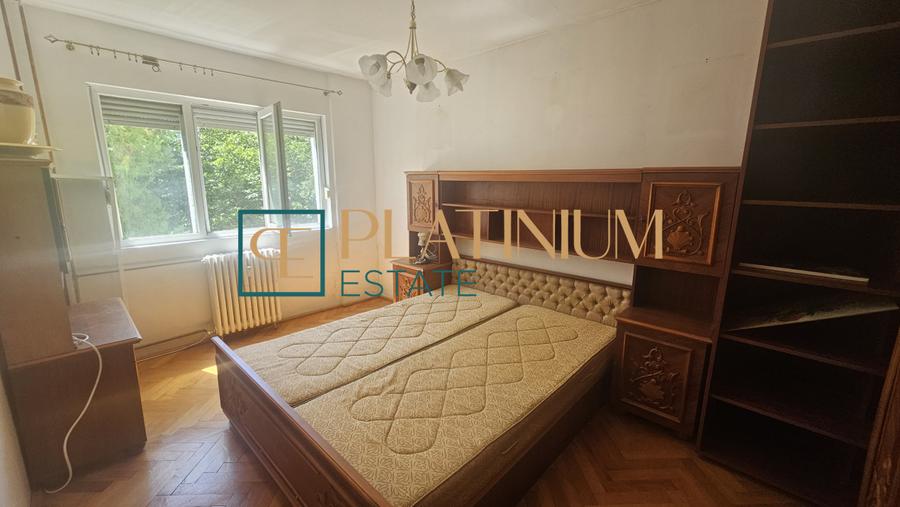 P4618 Apartament semidecomandat cu 3 camere in zona Soarelui