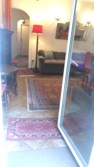 Apartament spatios in zona de Capitale, Dorobanti, in vila,