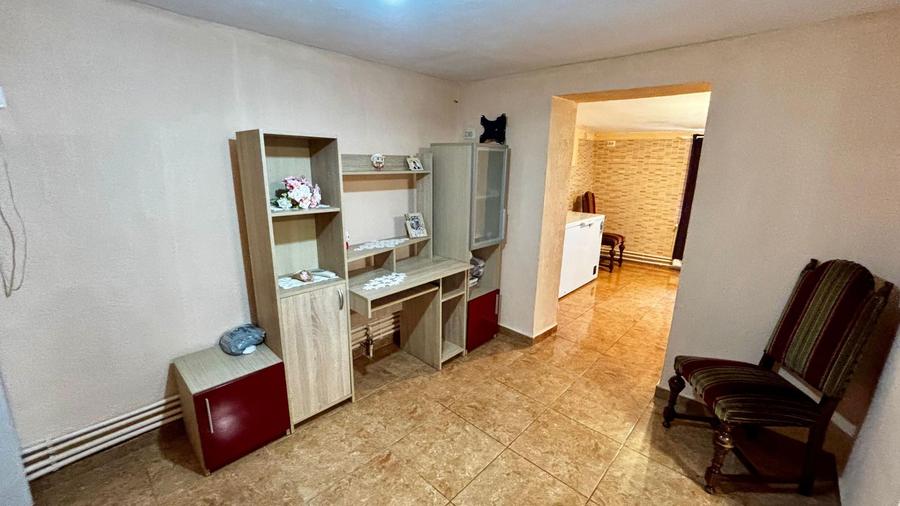 VANZARE 2 CORPURI DE CASA - TEREN 744 MP - BRATASANCA, PRAHOVA