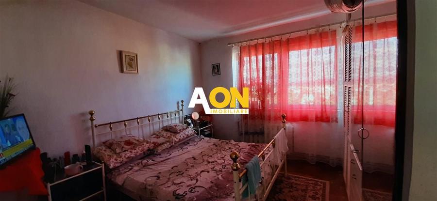 Apartament 3 camere Cetate