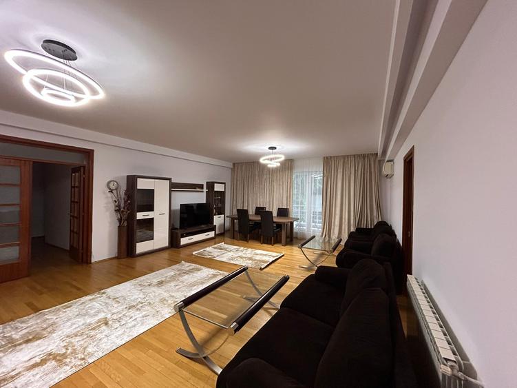 **Apartament spectaculos de închiriat – 182 mp, Șoseaua Nordului, lângă Lacul He