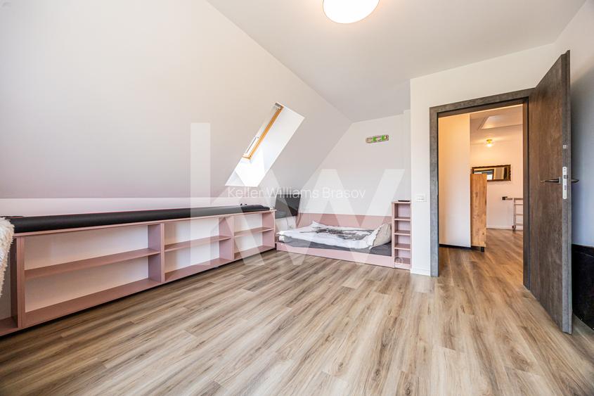 Vânzare casă cu 5 camere, 3 băi, mobilată și utilată - Cristian - 20
